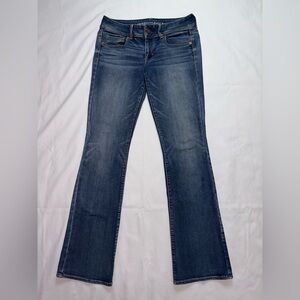 American Eagle Size 6 Long Dark Wash Kick Boot Super Stretch Low Rise Jeans